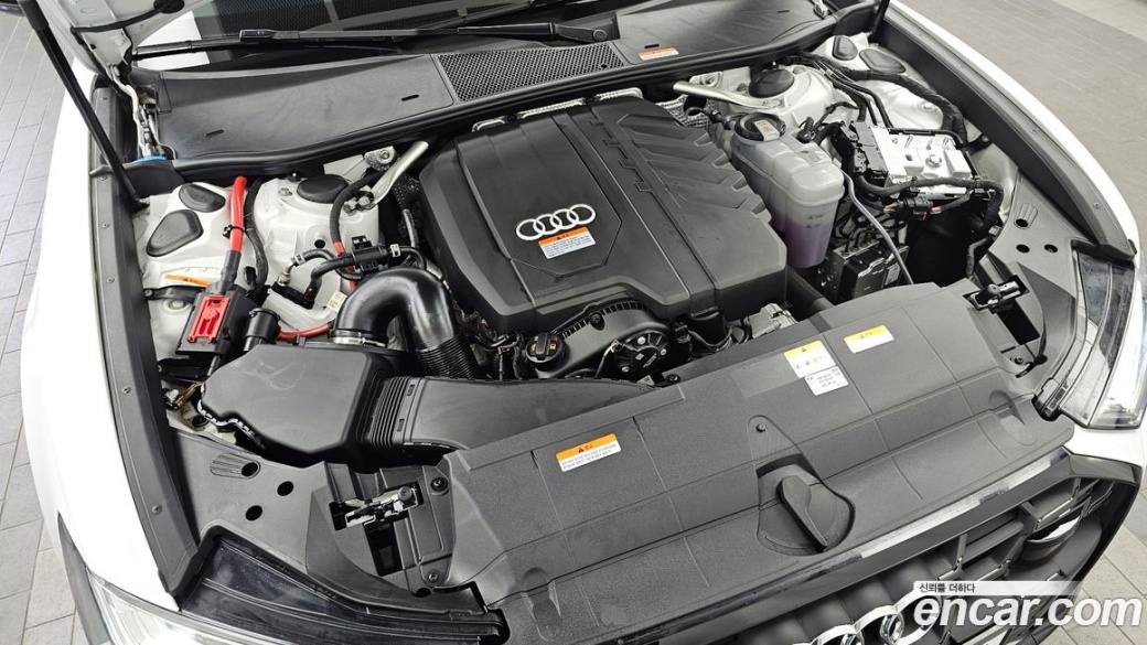 Audi A6 45 TFSI Premium, 2025