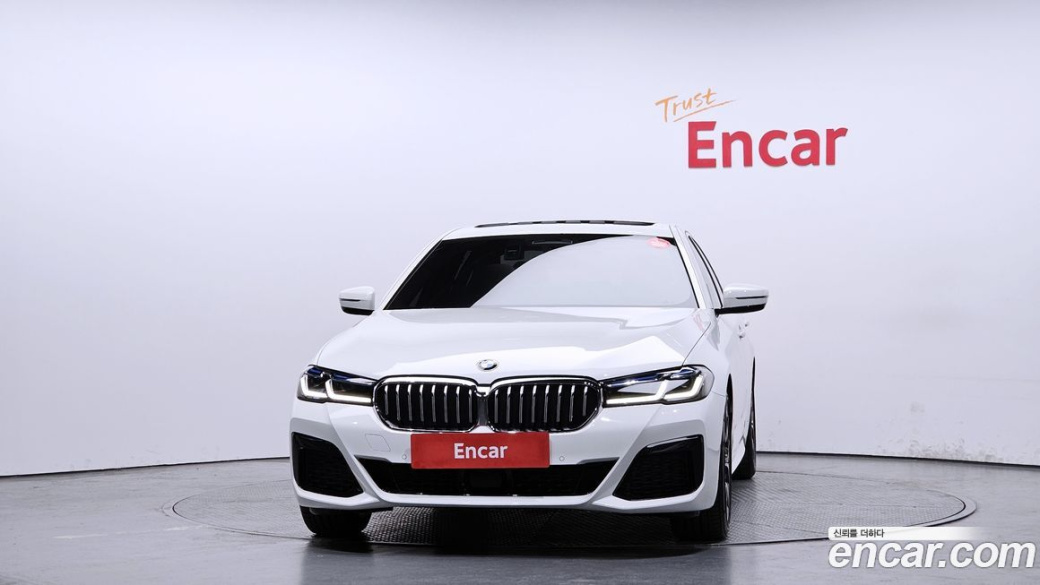 BMW 5-Series 530i M Sport Package, 2023