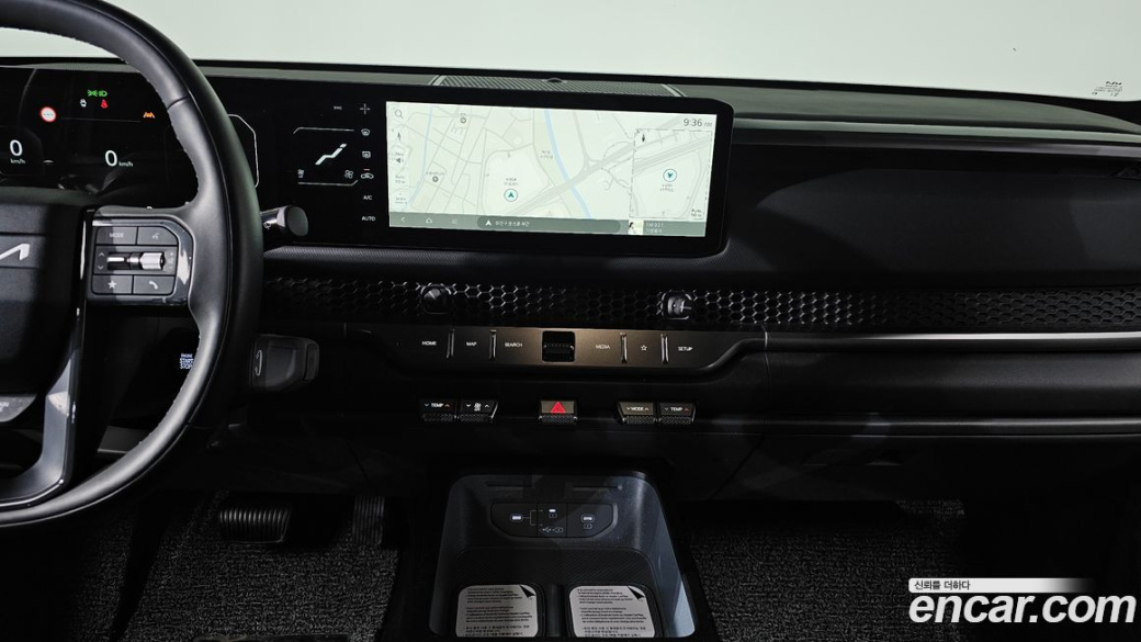 Kia Tasman 2.5T Gasoline 4WD, 2026
