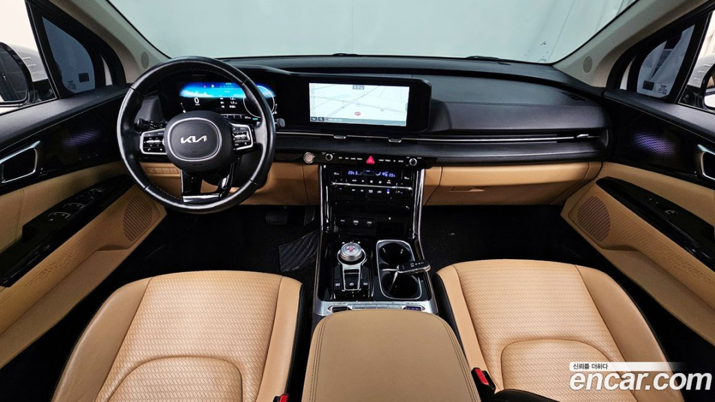Kia Carnival 7-Seater Signature, 2022