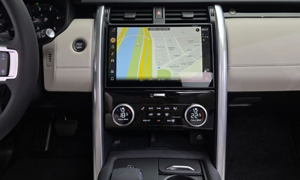 Land Rover Discovery D250 S, 2024