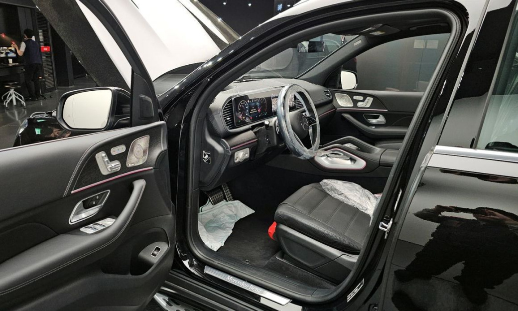 Mercedes-Benz GLS-Class GLS450 4MATIC, 2025