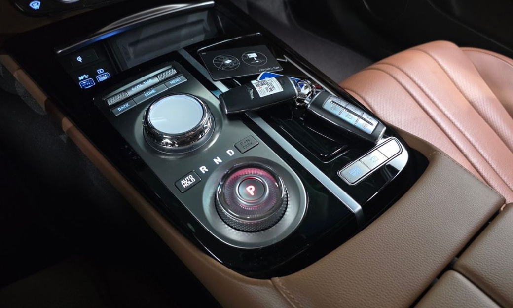 Genesis G80 Gasoline 2.5 Turbo 2WD, 2024