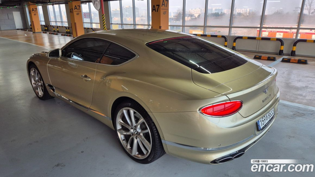 Bentley Continental 4.0 GT Azure, 2023