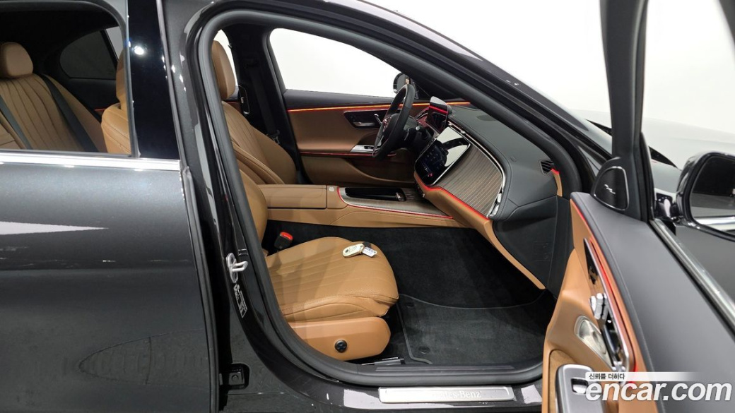 Mercedes-Benz E-Class E450 4MATIC, 2024