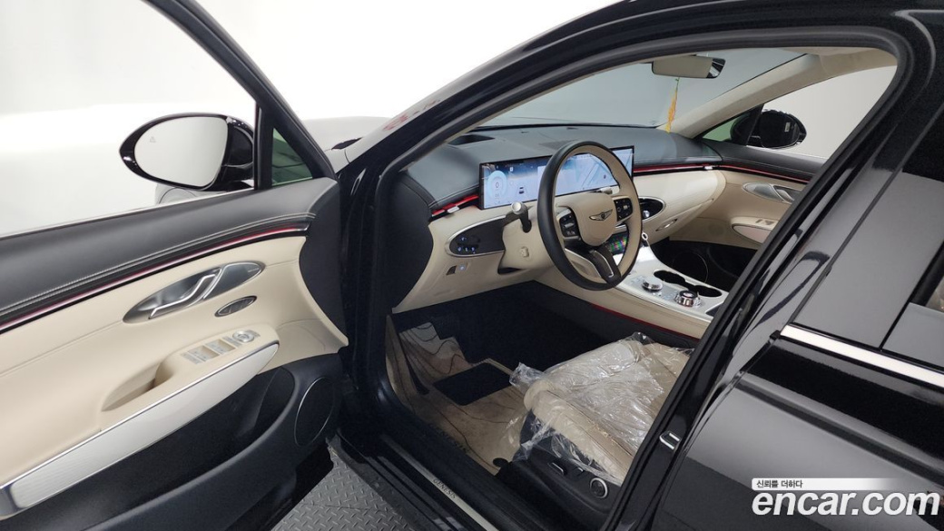 Genesis GV70 2.5T Gasoline AWD, 2025