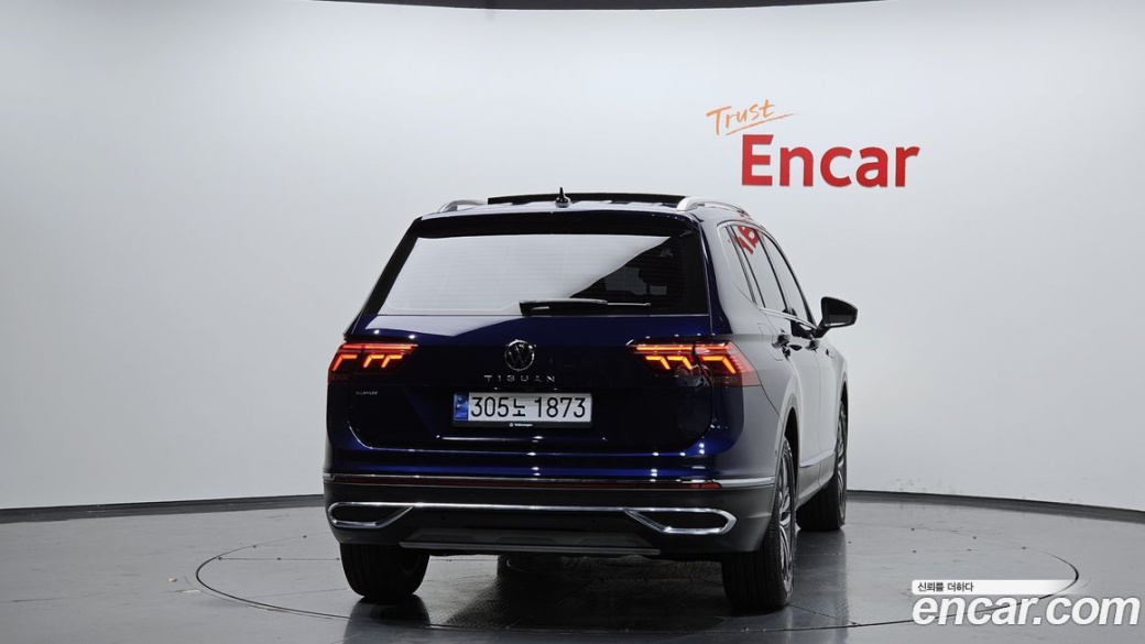 Volkswagen Tiguan 2.0 TSI Prestige, 2023