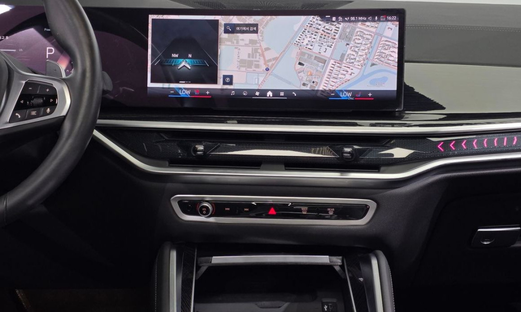 BMW X6 xDrive40i M Sport, 2024