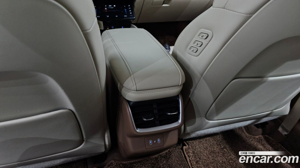 Hyundai Grandeur 2,5 Gasoline 2WD, 2023