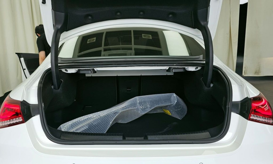 Mercedes-Benz CLA-Class CLA250 4MATIC, 2023