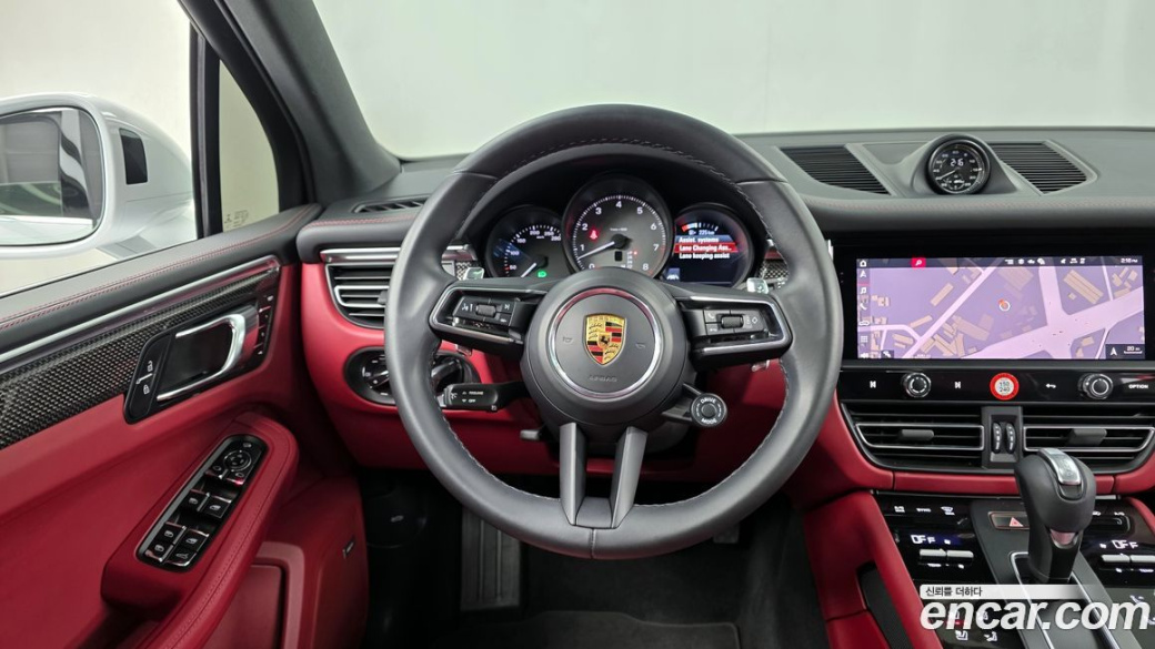 Porsche Macan 2.9 S, 2022