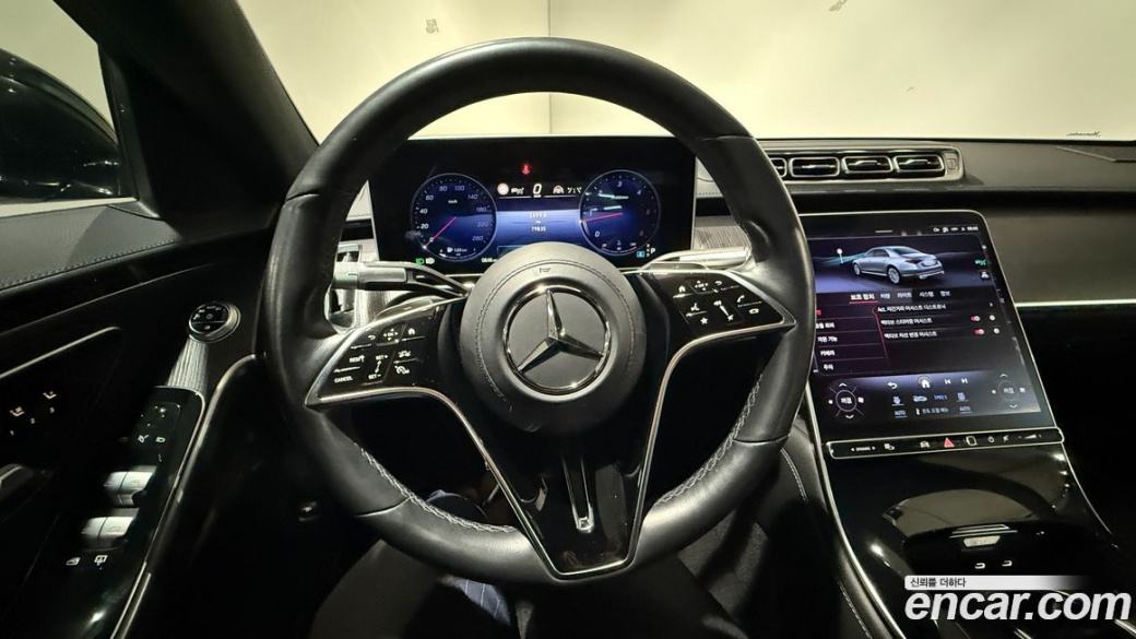 Mercedes-Benz S-Class S350 d, 2023