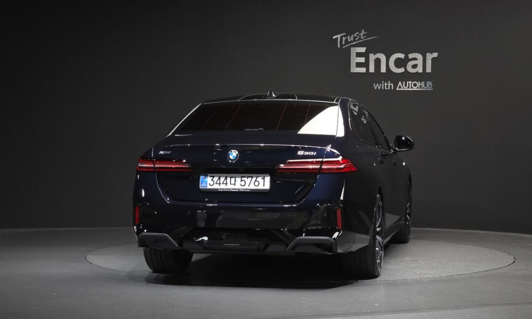 BMW 5-Series 530i xDrive M Sport, 2025