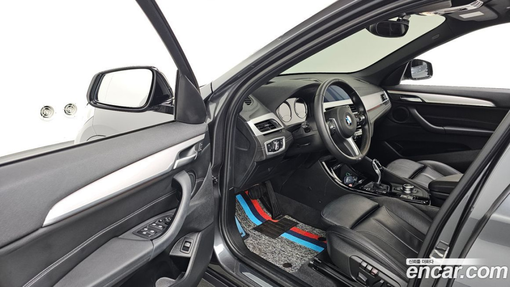 BMW X1 xDrive 20i M Sport, 2022