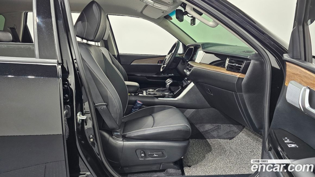 Kia Mohave Diesel 3.0 4WD 5-Seater, 2021