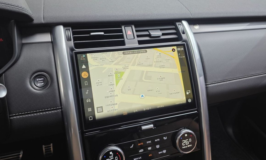 Land Rover Discovery D300 Dynamic HSE, 2024
