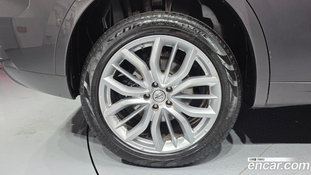 Maserati Levante 2.0 GT AWD, 2022