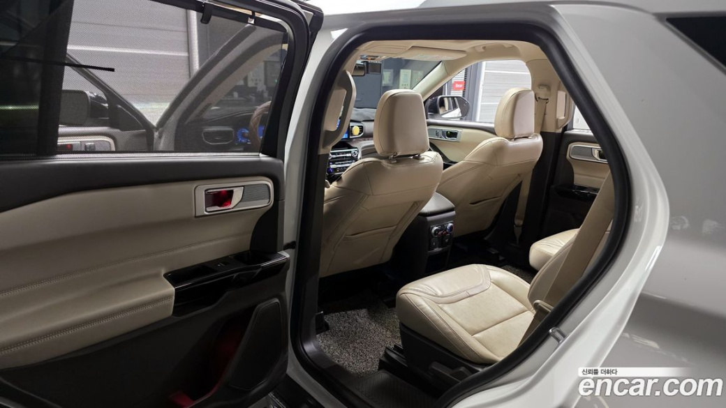 Ford Explorer 3.0 Platinum 4WD, 2021