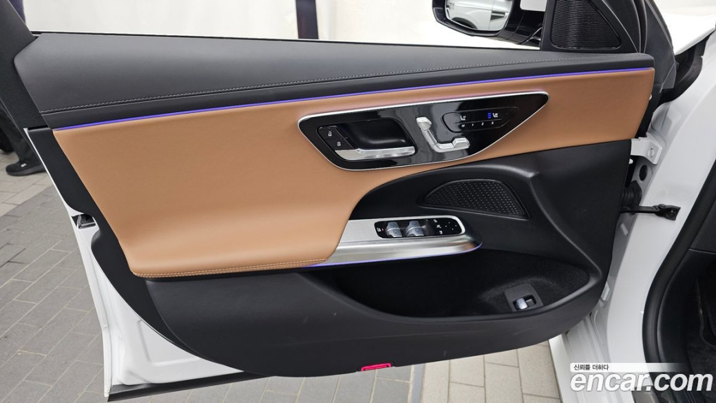 Mercedes-Benz E-Class E200 Avantgarde, 2024