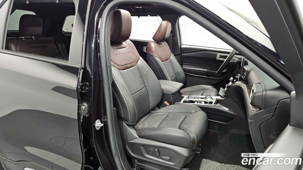 Ford Explorer 3.0 Platinum 4WD, 2021