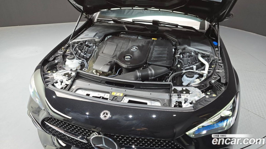 Mercedes-Benz CLE-Class CLE200 Cabriolet, 2025