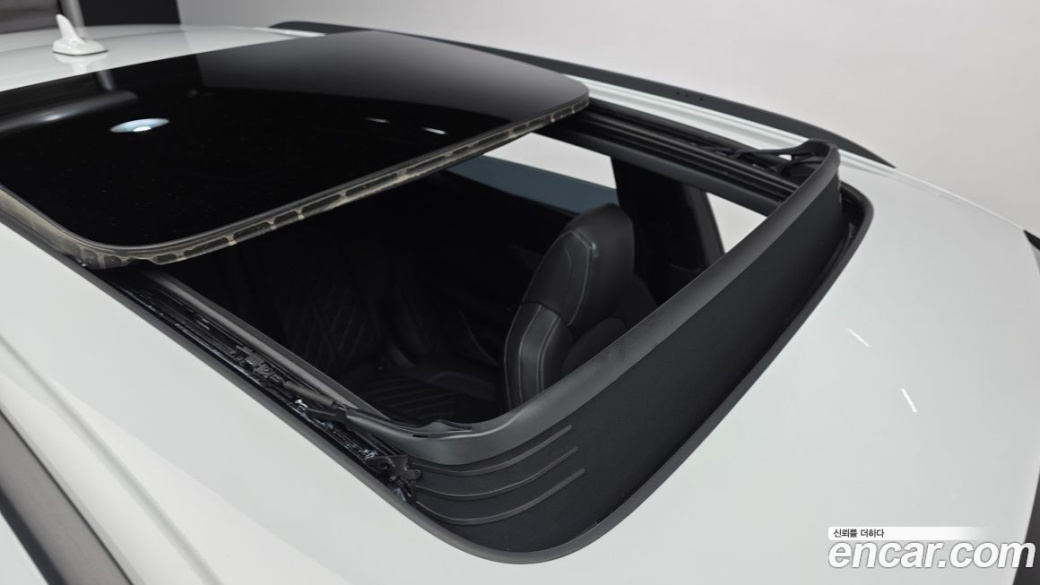 Audi Q8 55 TFSI Quattro Premium, 2023