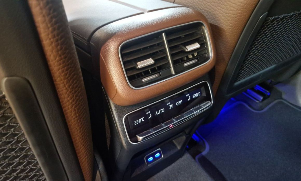 Mercedes-Benz GLE-Class GLE450 4MATIC, 2025