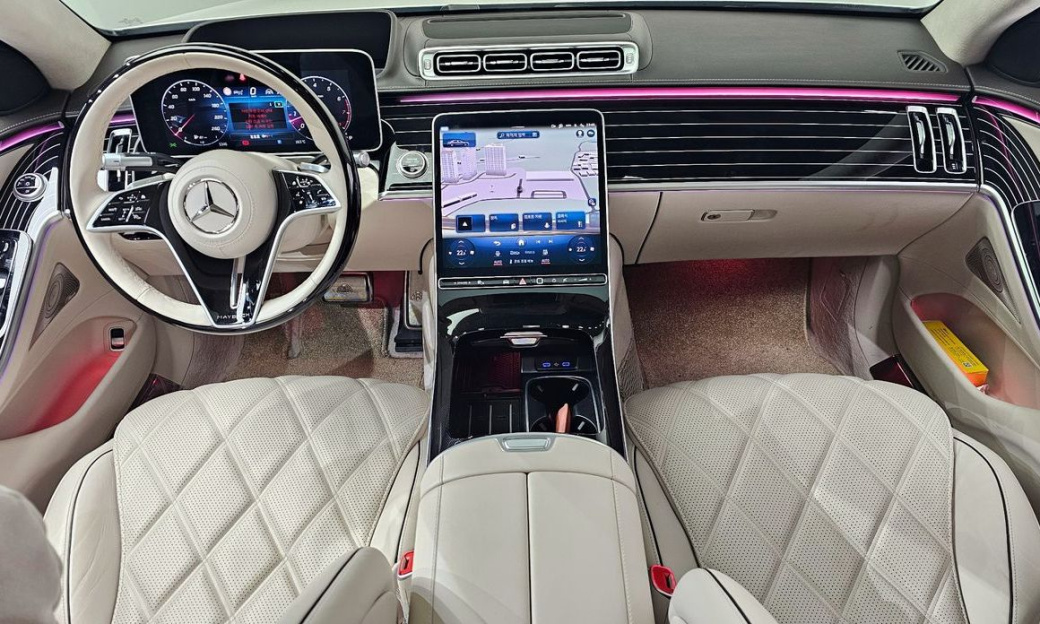 Mercedes-Benz S-Class Maybach S580 4MATIC, 2024
