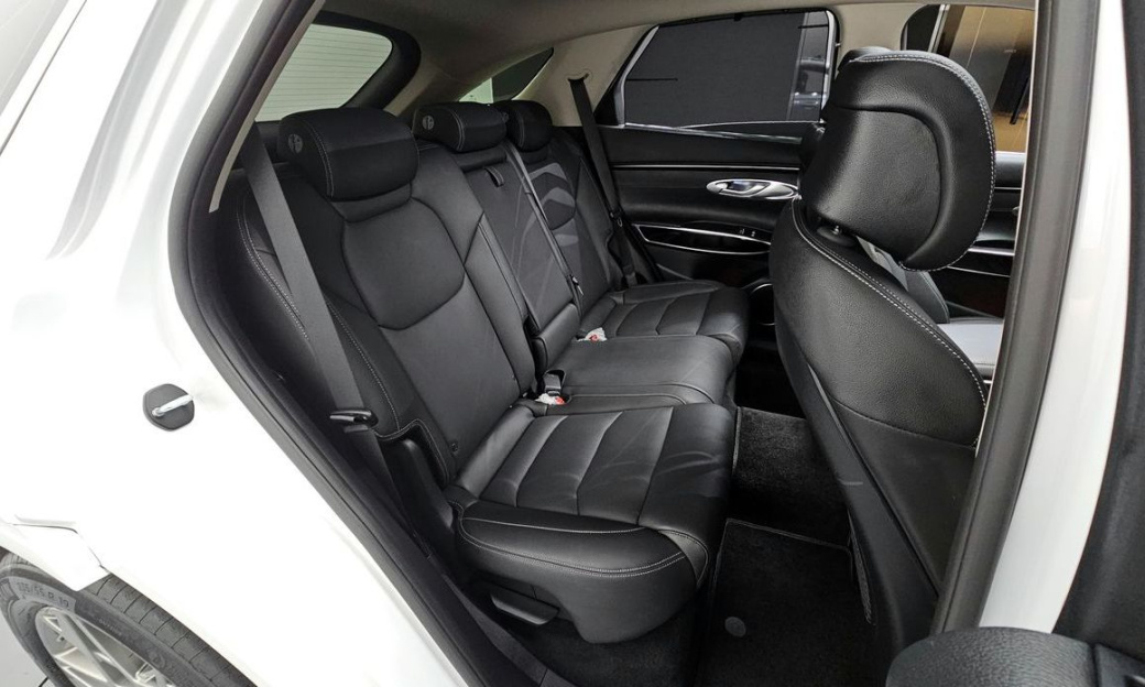 Genesis GV70 2.5T Gasoline 2WD, 2023