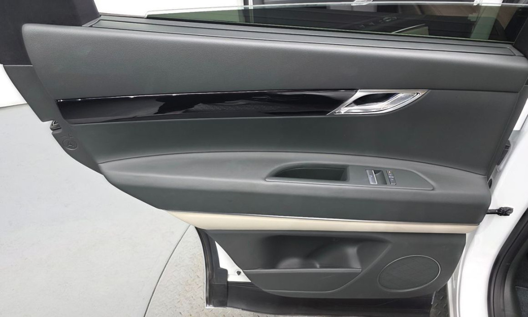 Genesis GV80 2.5T Gasoline AWD, 2024