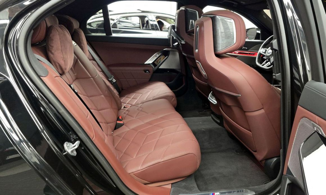 BMW 7-Series 740d xDrive M Sport, 2024