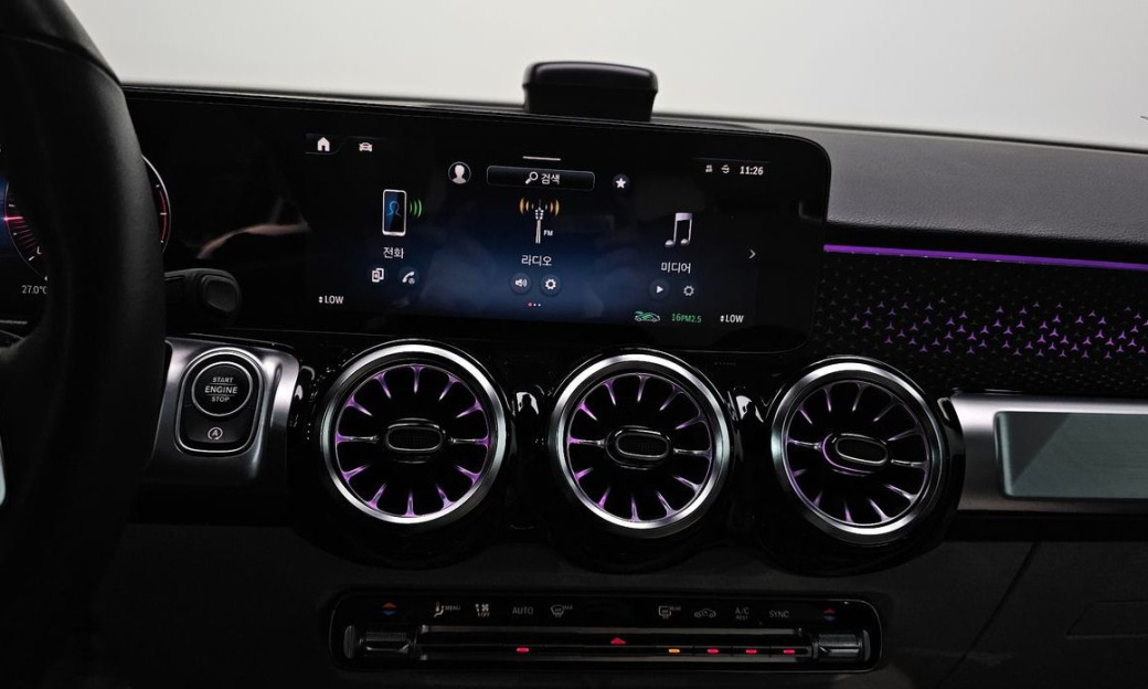 Mercedes-Benz GLB-Class GLB200 d, 2024