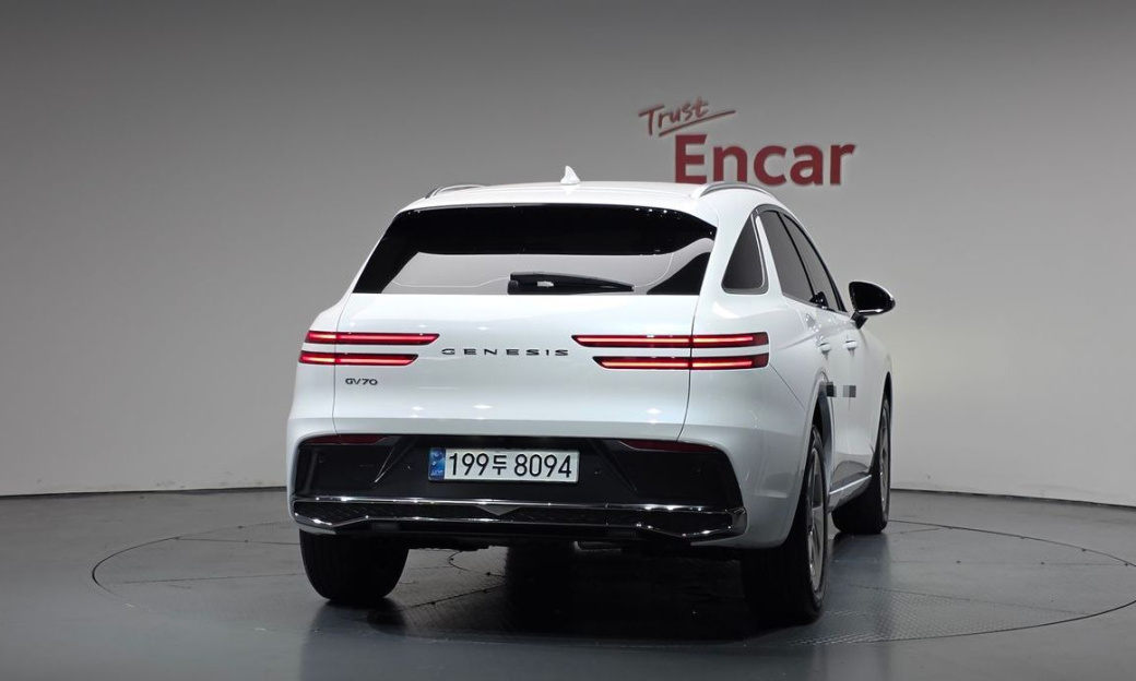 Genesis GV70 2.5T Gasoline 2WD, 2025