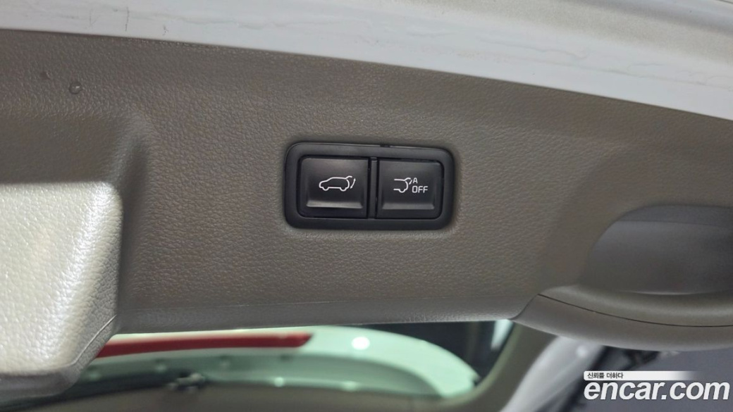 Kia Carnival 7-Seater Signature, 2023