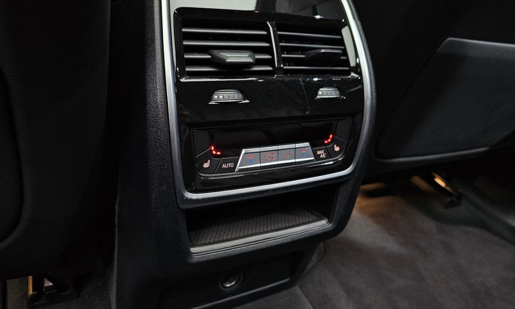 BMW X5 xDrive 30d xLine, 2022