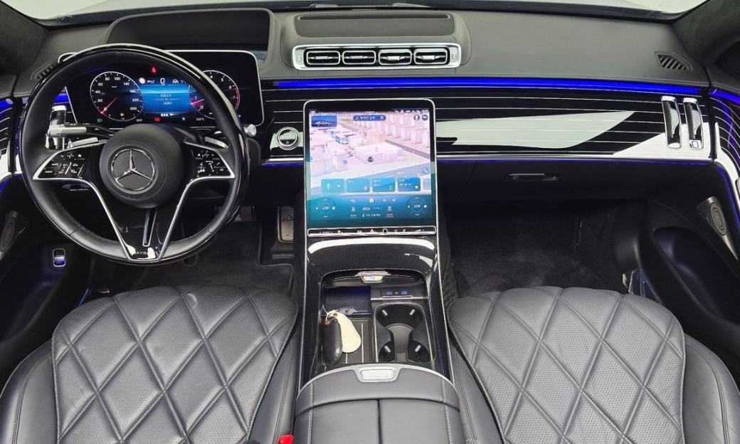 Mercedes-Benz S-Class Maybach S580 4MATIC, 2023