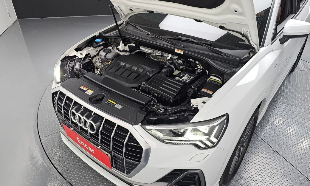 Audi Q3 40 TFSI Quattro Premium, 2024