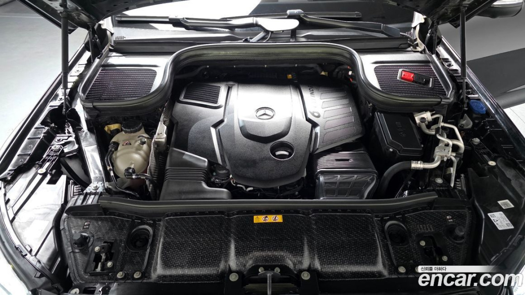 Mercedes-Benz GLS-Class GLS400d 4MATIC, 2023