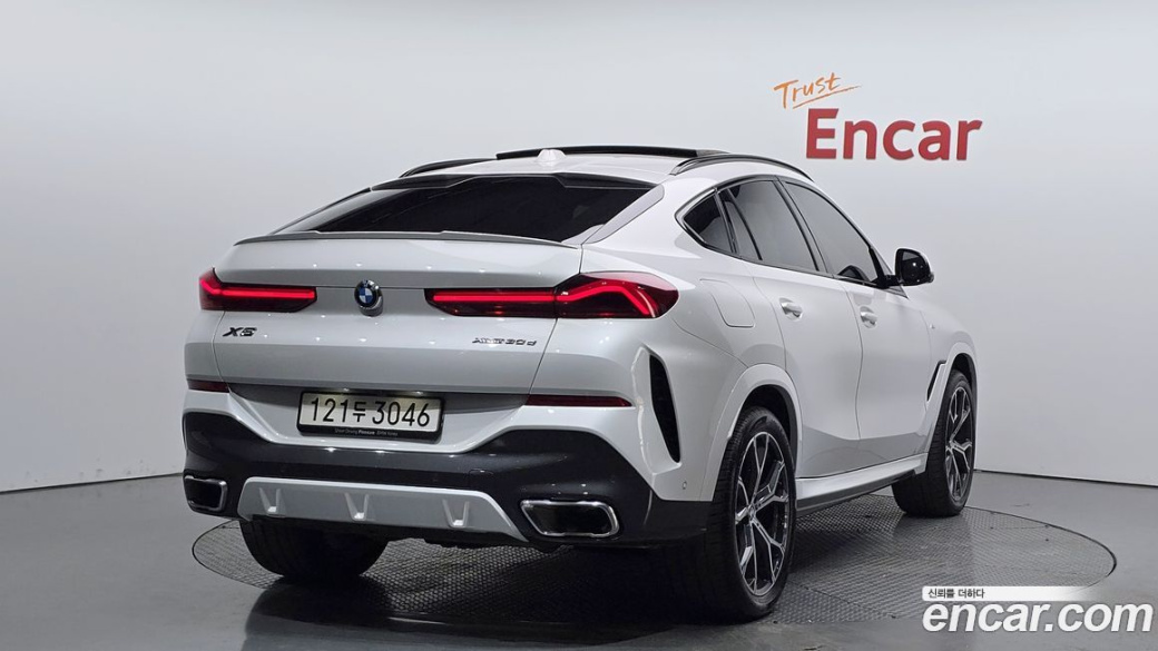 BMW X6 xDrive30d M Sport, 2024