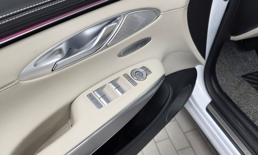 Genesis GV70 2.5T Gasoline 2WD, 2025