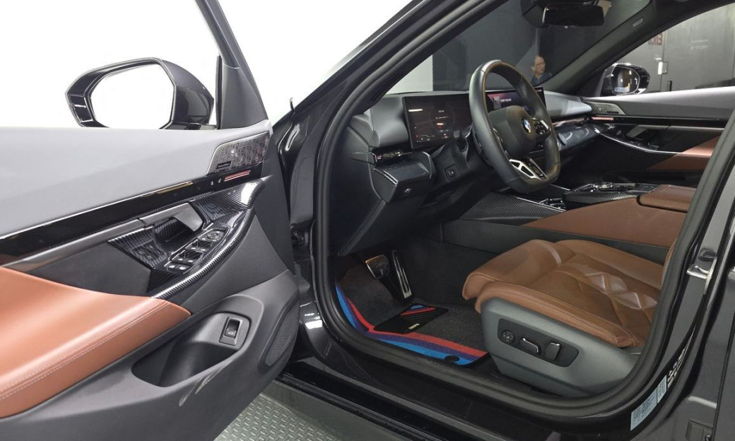 BMW 5-Series 530i xDrive M Sport, 2024