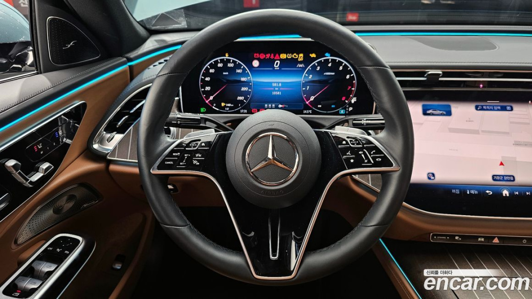 Mercedes-Benz E-Class E300 4MATIC Exclusive, 2024