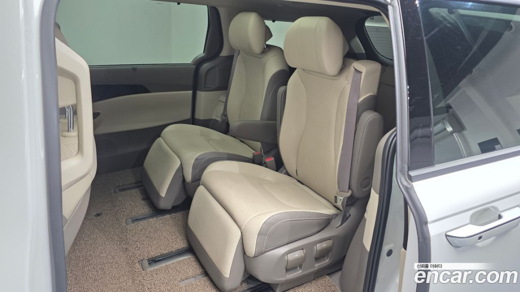 Kia Carnival 7-Seater Noblesse, 2023