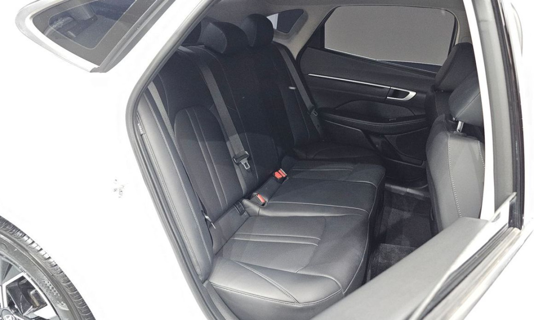 Hyundai Sonata 2.0, 2024