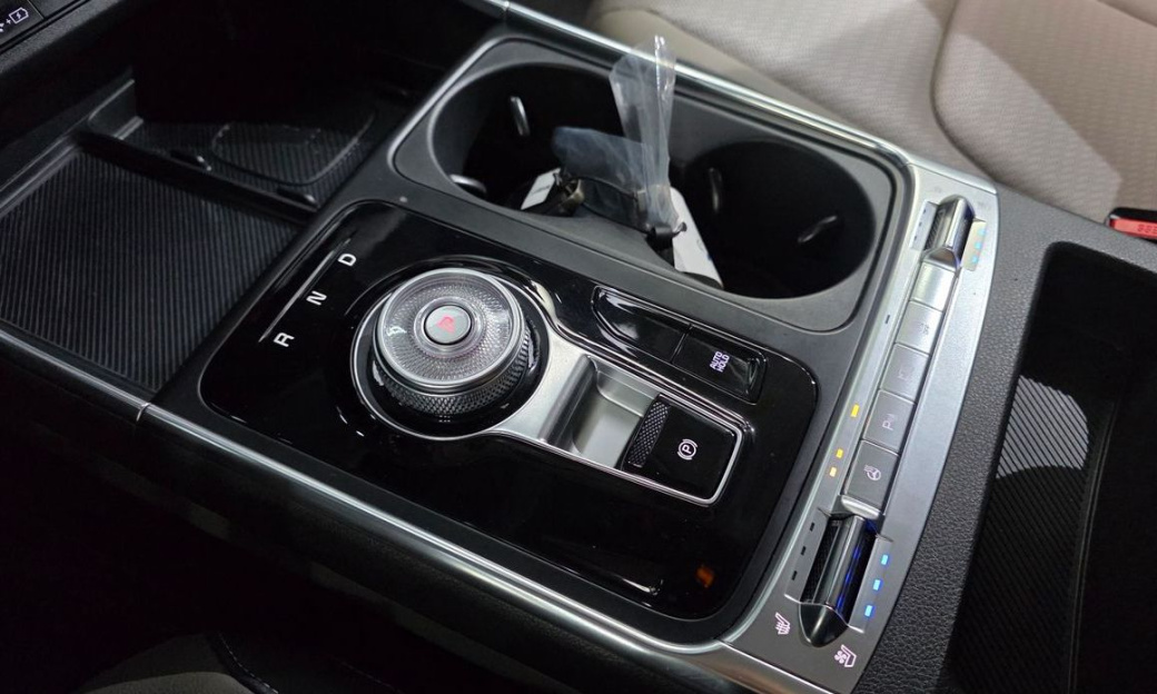 Kia Carnival 7-Seater Noblesse, 2025