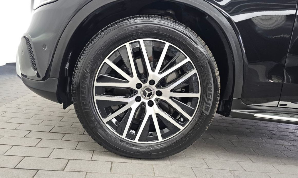 Mercedes-Benz GLC-Class GLC220 d 4MATIC, 2021