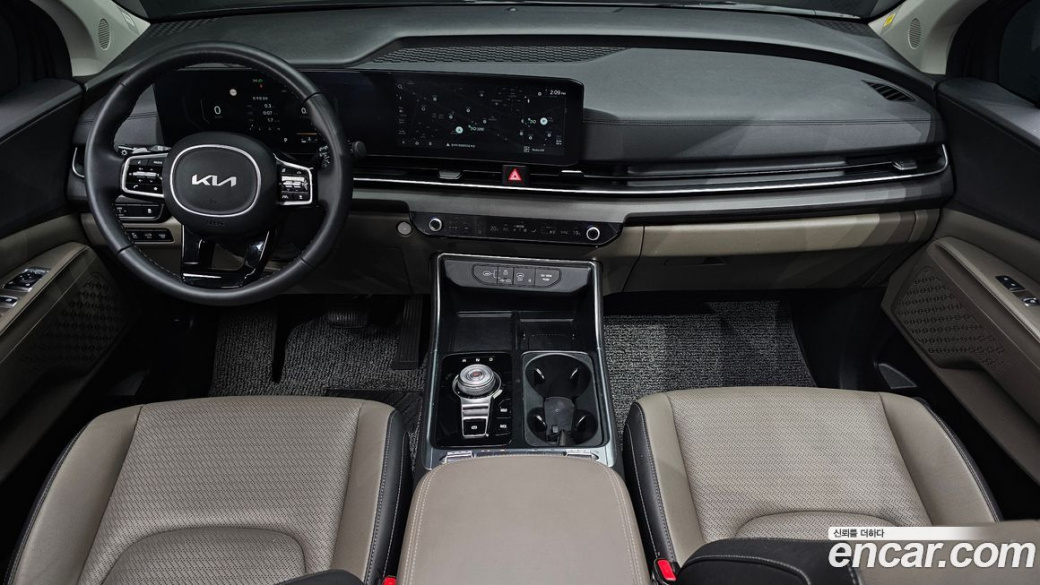 Kia Carnival 9-Seater Noblesse, 2025