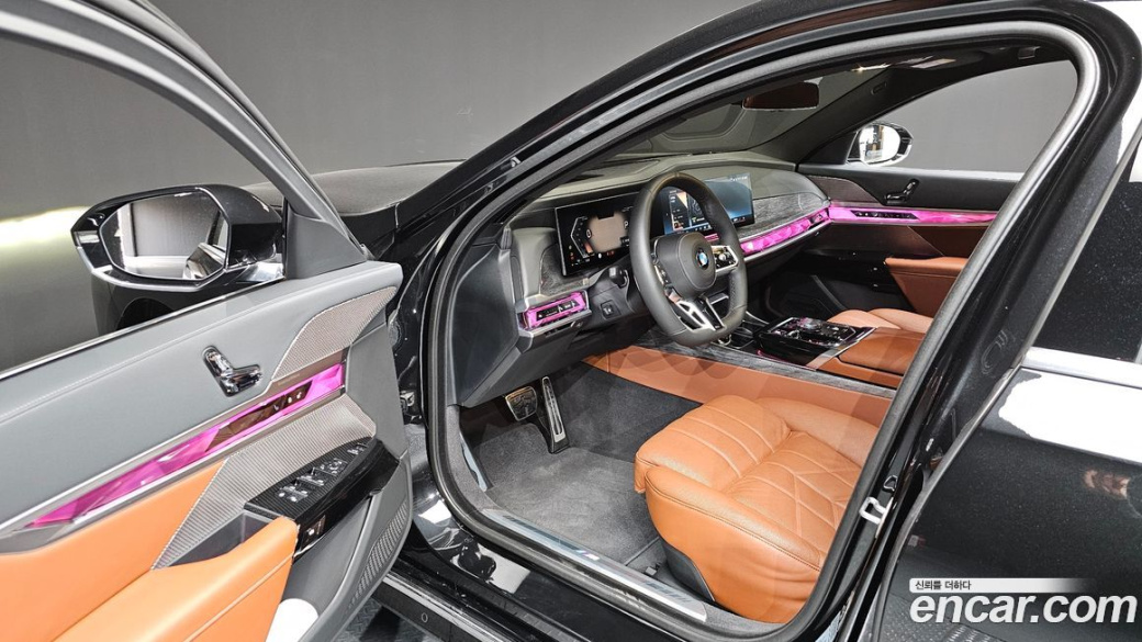 BMW 7-Series 740i xDrive M Sport, 2024