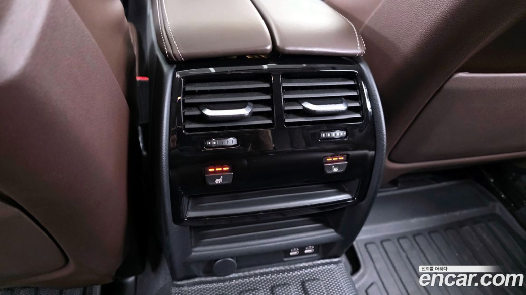 BMW 5-Series 523d Luxury, 2022