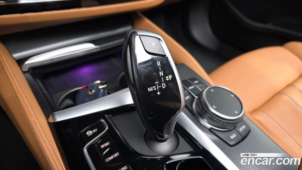 BMW 5-Series 520i M Sport, 2023